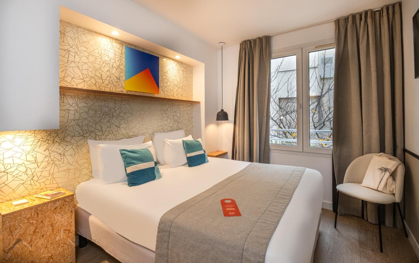 Hotel Izzy Issy-les-Moulineaux Bagian luar foto