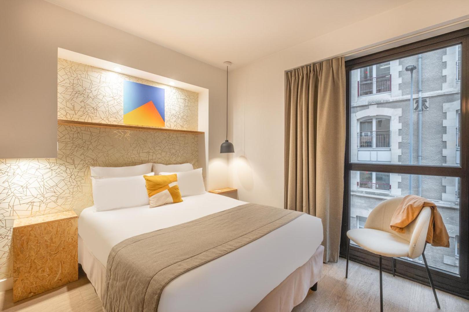 Hotel Izzy Issy-les-Moulineaux Bagian luar foto