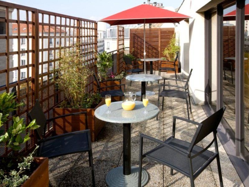 Hotel Izzy Issy-les-Moulineaux Bagian luar foto